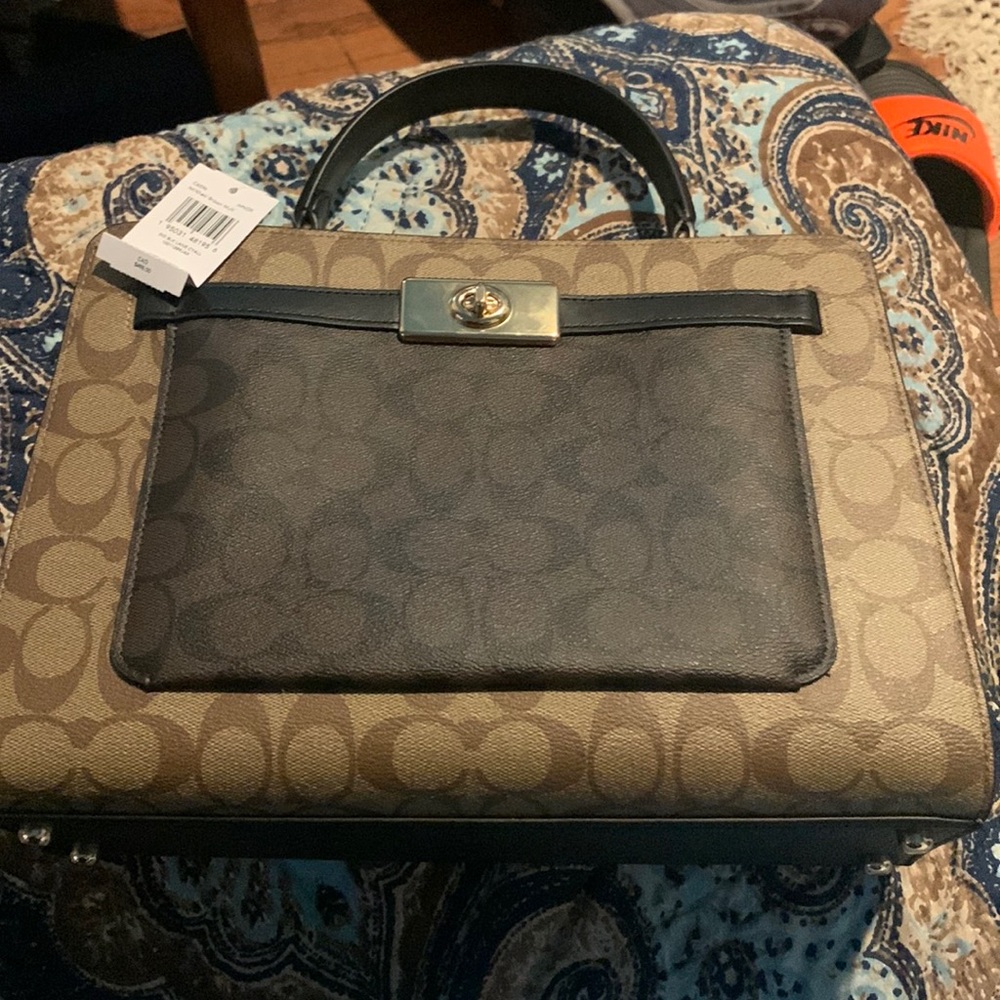 brand new IM/khaki brown multi shoulder bag coach